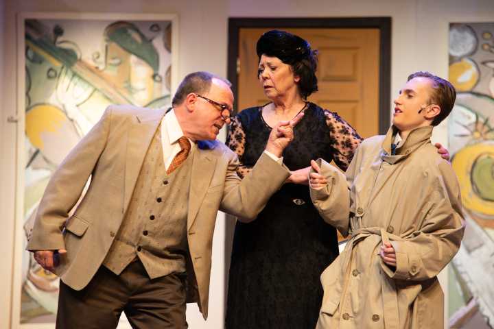 Auntie Mame-386